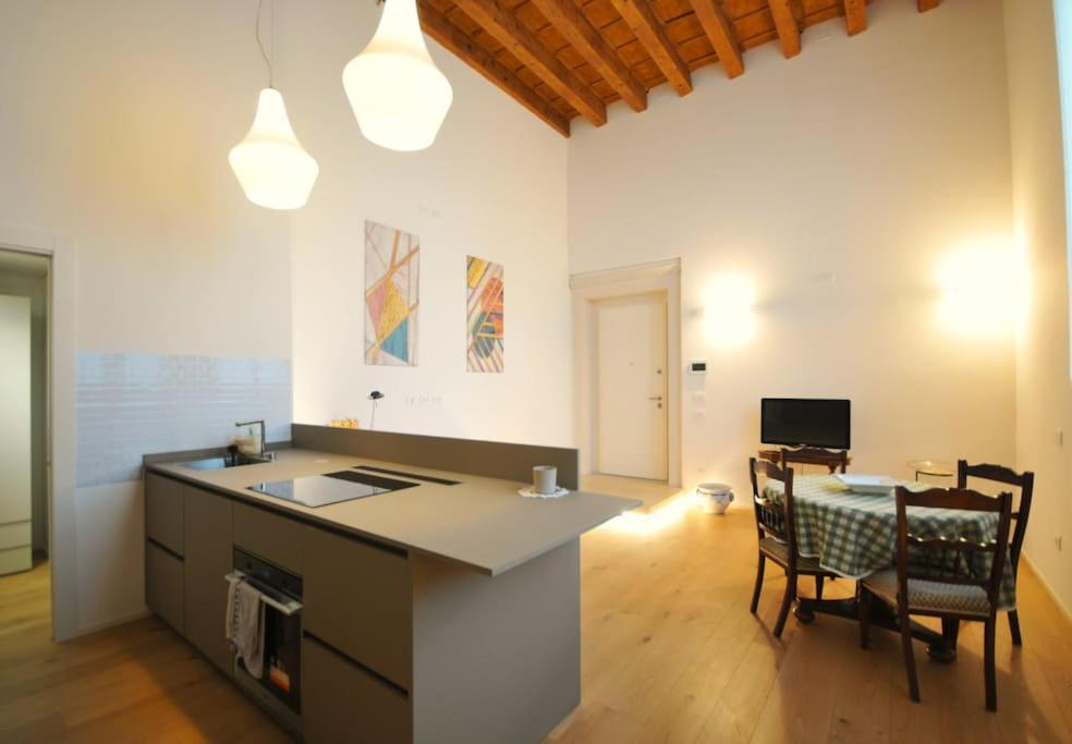 Domus Palazzo Roccabonella Appartamento *